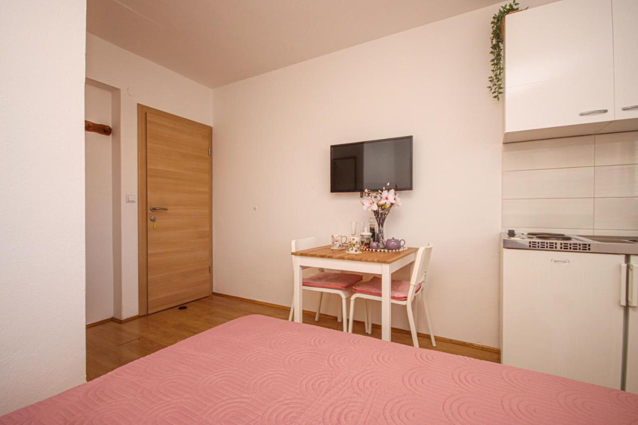 Apartments Nina Cavtat Exterior photo